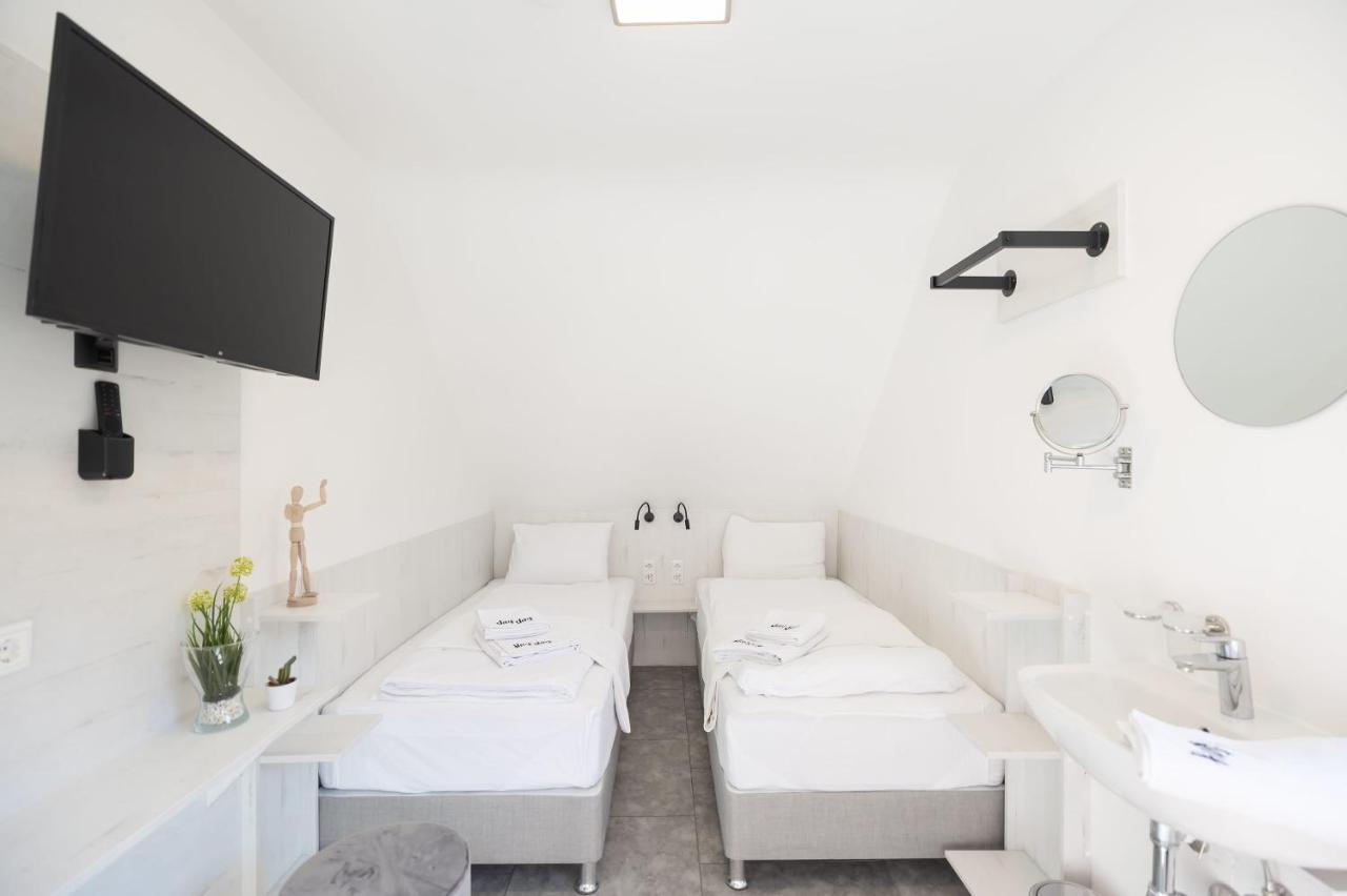 Staystay Guesthouse I 24 Hours Check-In Núremberg Exterior foto
